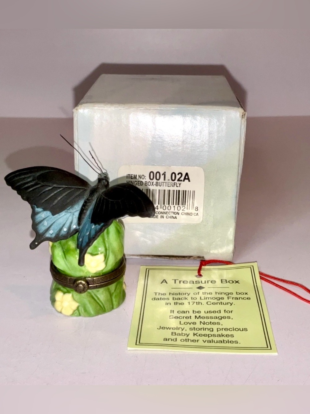 PHB Porcelain Hinged Trinket Box Butterfly With Box